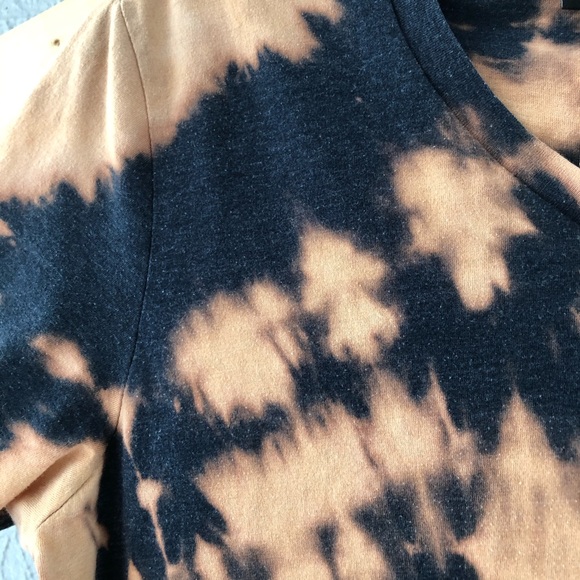 Bleach Tie Dye – Navy Tee - Unique Shirt - Upcycled Tie Die - Picture 3 of 5